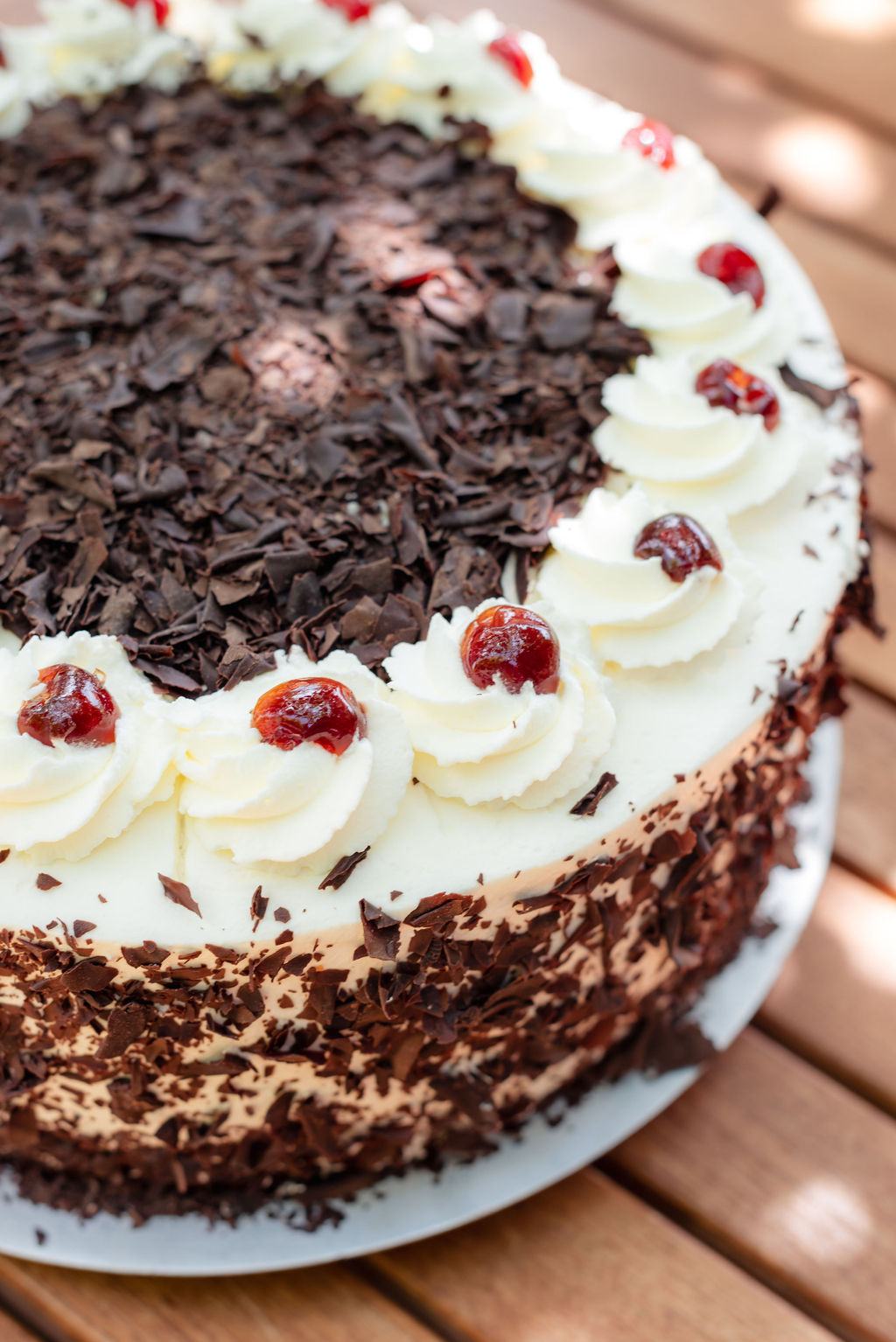 Schwarzwälder Kirschtorte in Nahaufnahme