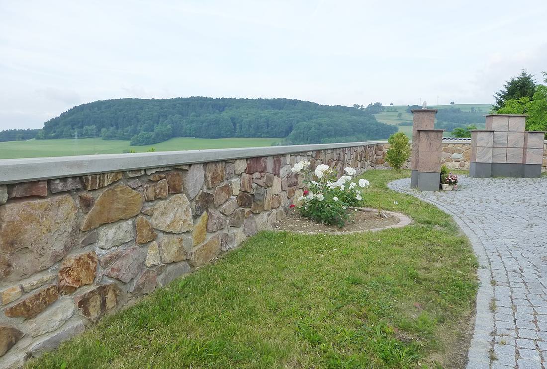 Pflaster- und Natursteinbelag