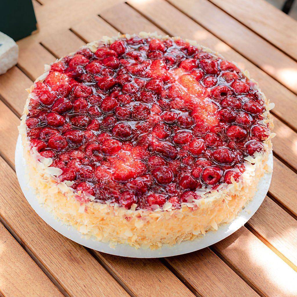 Hausgemachte Erdbeertorte